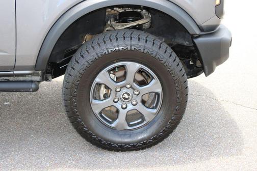 Carbonized Gray Metallic 2021 Ford Bronco Base
