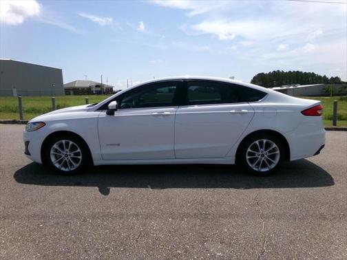2019 Ford Fusion Hybrid SE