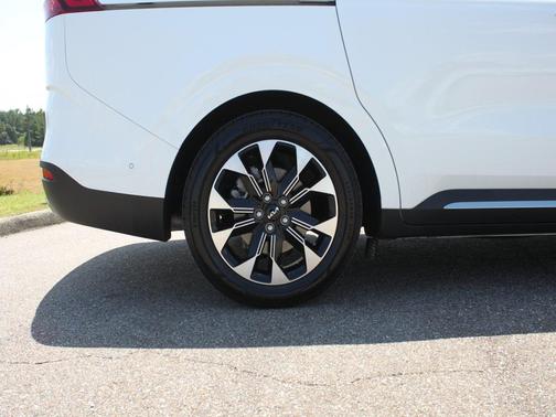 2024 Kia Carnival SX Prestige