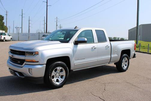 Silver Ice Metallic 2018 Chevrolet Silverado 1500 2LT