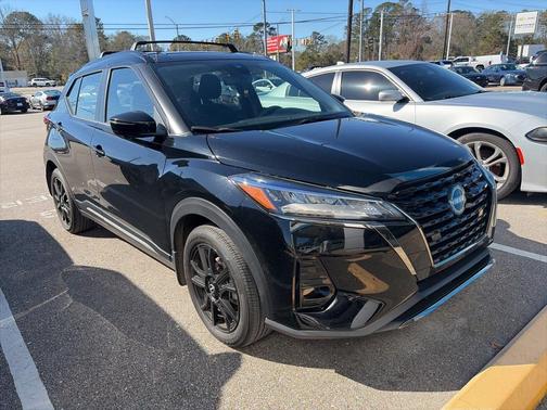 2024 Nissan Kicks SR