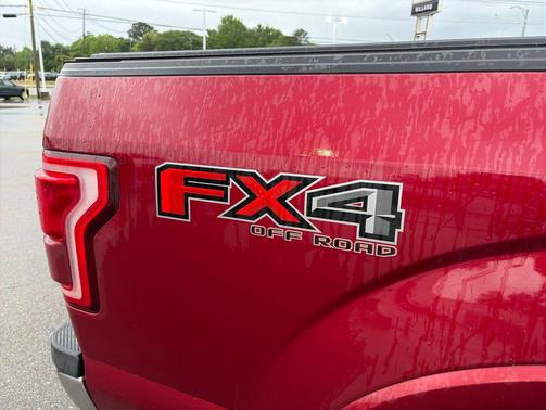 Ruby Red Metallic Tinted Clearcoat 2017 Ford F-150 Lariat