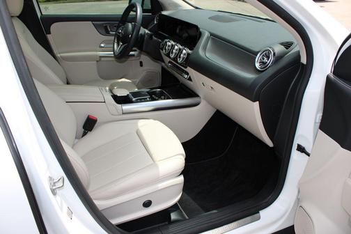 Wh 2021 Mercedes-Benz GLA 250 Base 4MATIC