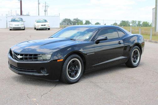 Black 2011 Chevrolet Camaro 2LS