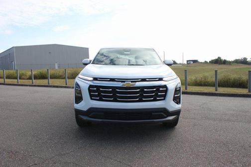 Summit White 2026 Chevrolet Equinox 1LT