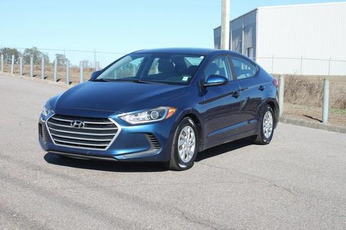 2018 Hyundai ELANTRA SE