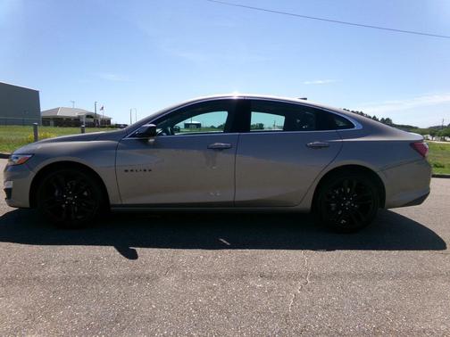 2024 Chevrolet Malibu FWD 2LT