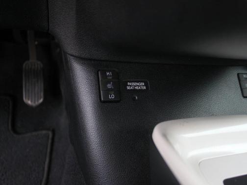 2016 Toyota Prius Four