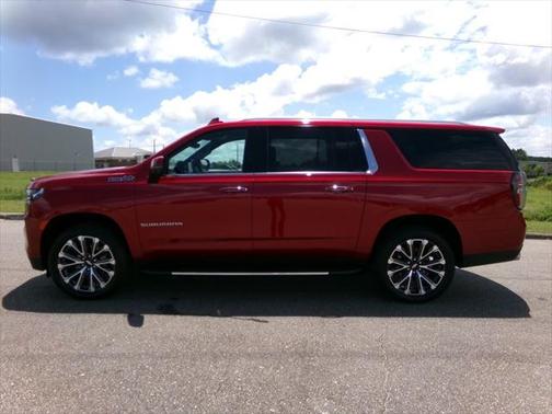 2024 Chevrolet Suburban 4WD High Country