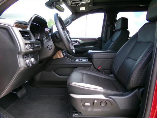 2024 Chevrolet Suburban 4WD High Country