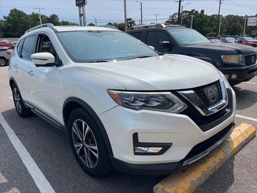 2017 Nissan Rogue SL