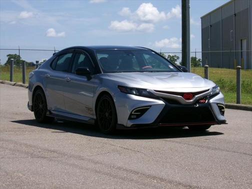 2020 Toyota Camry TRD