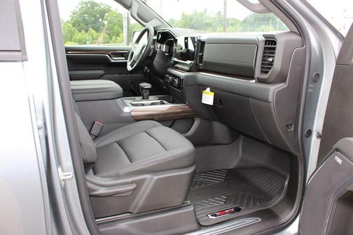Sterling Gray Metallic 2026 Chevrolet Silverado 1500 LT Trail Boss