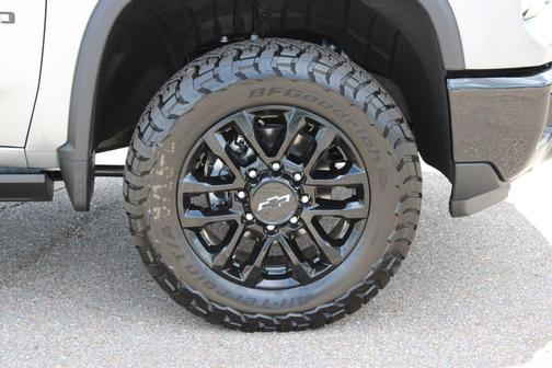 Gy 2026 Chevrolet Silverado 2500 LTZ