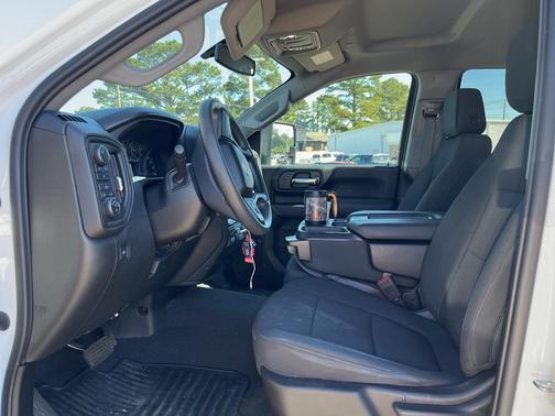 2023 Chevrolet Silverado 2500 Custom