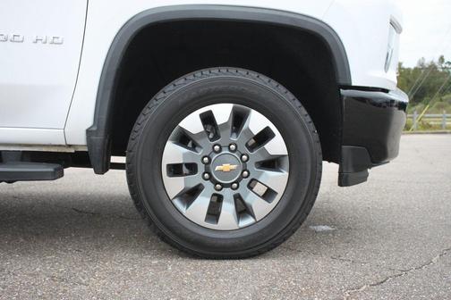 2023 Chevrolet Silverado 2500 Custom