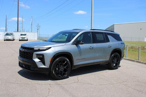 Sterling Gray Metallic 2026 Chevrolet Traverse RS