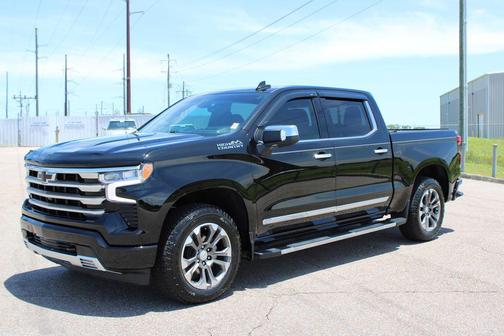 Black 2024 Chevrolet Silverado 1500 High Country