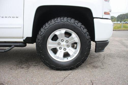 2017 Chevrolet Silverado 1500 2LT