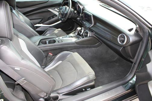 Rally Green Metallic 2020 Chevrolet Camaro RWD Coupe LT1