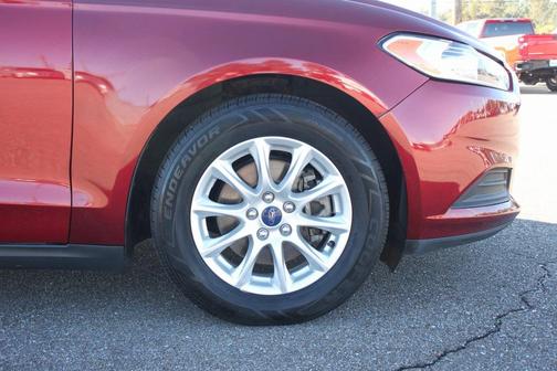2016 Ford Fusion S