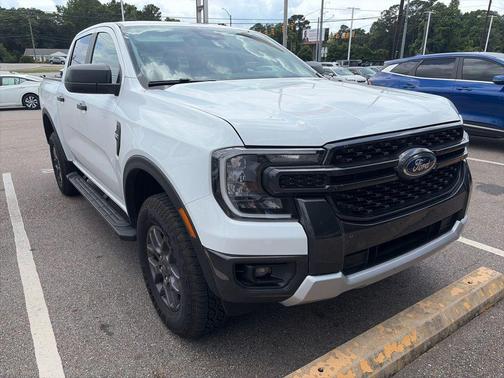 Oxford White 2025 Ford Ranger XLT