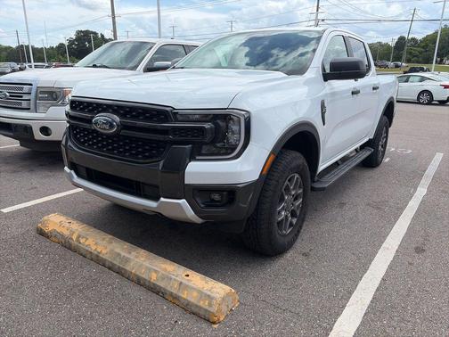 Oxford White 2025 Ford Ranger XLT