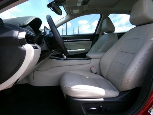 2019 Nissan Altima 2.5 Platinum