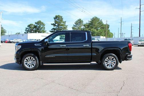 Onyx Black 2024 GMC Sierra 1500 Denali