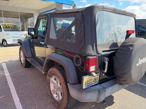 2017 Jeep Wrangler Sport