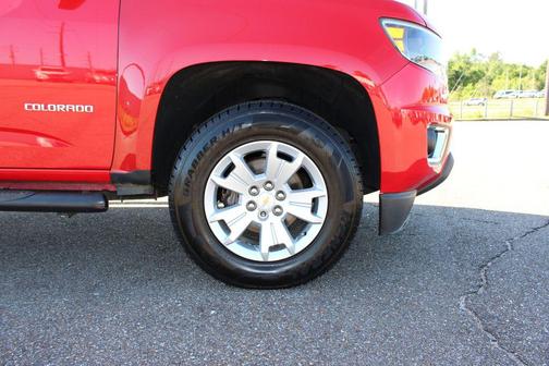 Red Hot 2019 Chevrolet Colorado LT