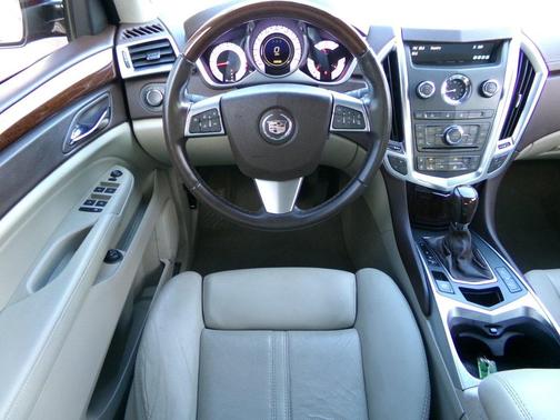 2011 Cadillac SRX Luxury Collection