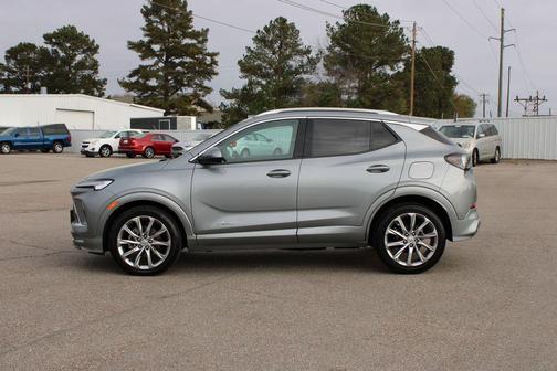 2024 Buick Encore GX Avenir