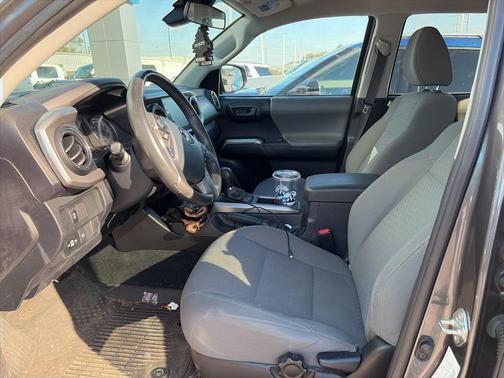 2020 Toyota Tacoma SR5