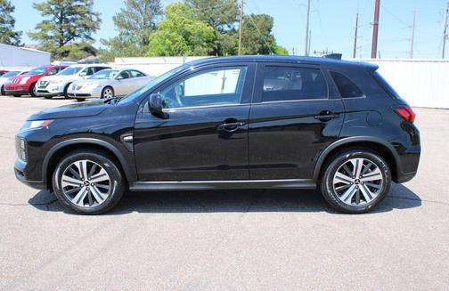 2024 Mitsubishi Outlander Sport SE