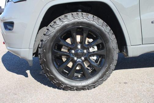 2021 Jeep Grand Cherokee Laredo