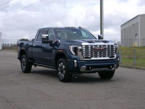 2025 GMC Sierra 2500 Denali