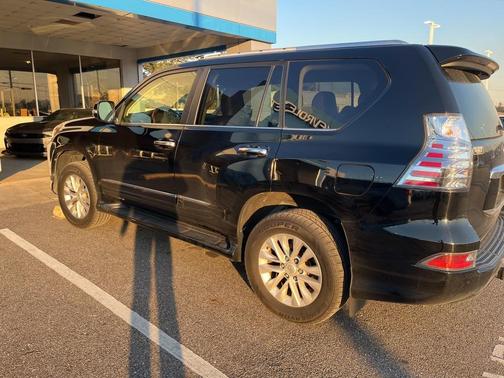 2017 Lexus GX 460 Base