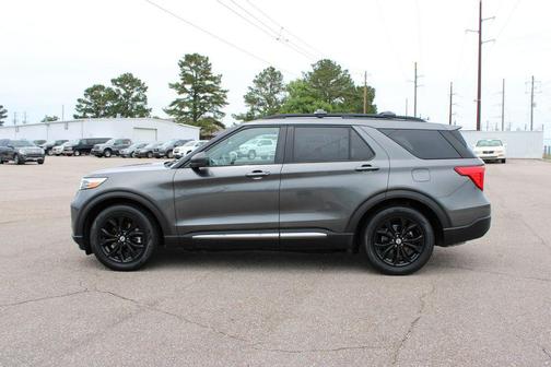 Magnetic Metallic 2020 Ford Explorer XLT