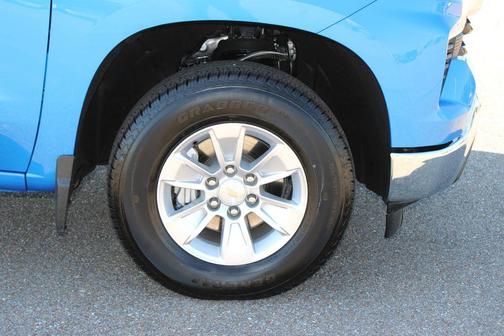 Riptide Blue Metallic 2026 Chevrolet Silverado 1500 LT