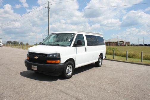 2019 Chevrolet Express 2500 LS