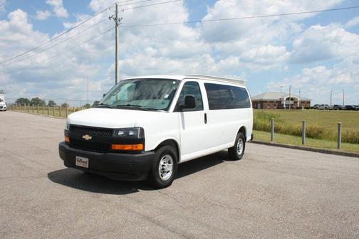 2019 Chevrolet Express 2500 LS