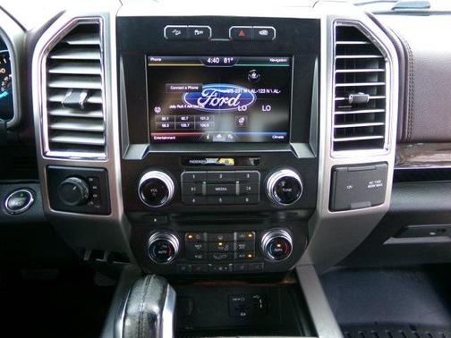 2015 Ford F-150 Platinum