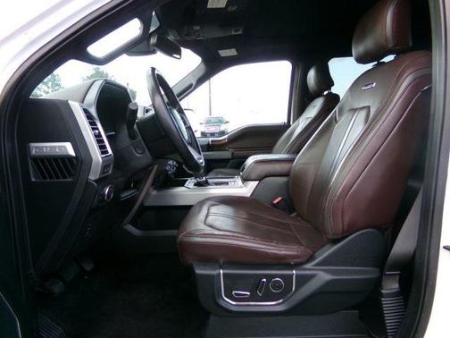2015 Ford F-150 Platinum