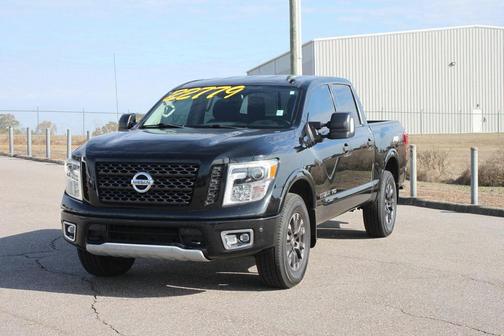 2019 Nissan Titan PRO-4X