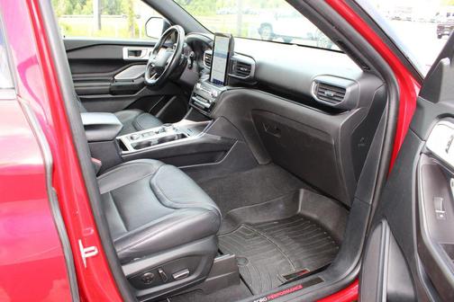 Rapid Red Metallic Tinted Clearcoat 2020 Ford Explorer ST
