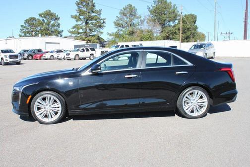 2023 Cadillac CT4 Premium Luxury