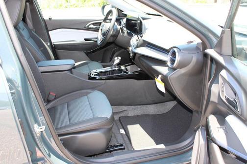 Cypress Gray 2026 Chevrolet Trax LT