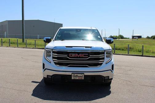 Summit White 2024 GMC Sierra 1500 SLT