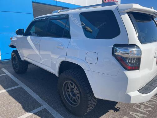 2016 Toyota 4Runner SR5